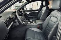 Volkswagen Touareg R-Line Platinum+