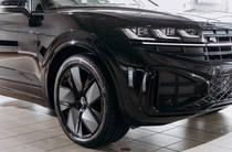 Volkswagen Touareg R-Line Platinum