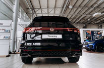 Volkswagen Touareg R-Line Platinum