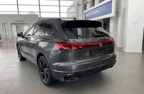 Volkswagen Touareg R-Line Platinum