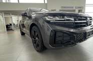 Volkswagen Touareg R-Line Platinum