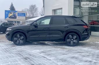 Volkswagen Touareg 2024 R-Line Platinum+