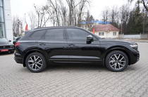 Volkswagen Touareg R-Line Platinum