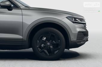 Volkswagen Touareg 2024 Silver