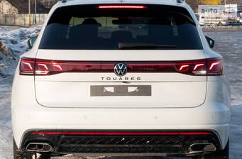 Volkswagen Touareg 2024 R-Line Platinum+