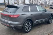 Volkswagen Touareg R-Line Platinum