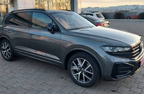 Volkswagen Touareg R-Line Platinum