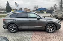 Volkswagen Touareg R-Line Platinum