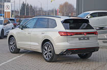 Volkswagen Touareg R-Line Platinum