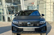 Volkswagen Touareg R-Line Platinum+