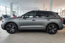 Volkswagen Touareg R-Line Platinum+