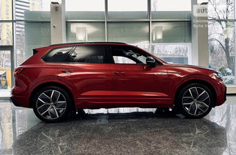 Volkswagen Touareg 2023 R-Line Platinum