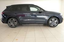 Volkswagen Touareg R-Line Platinum