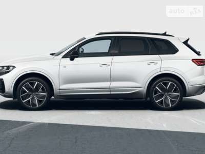 Volkswagen Touareg R-Line Platinum+ 3.0 TDI AT (286 к.с.) AWD 2024