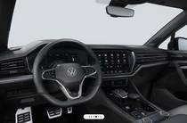 Volkswagen Touareg R-Line Platinum