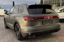 Volkswagen Touareg R-Line Platinum