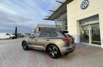 Volkswagen Touareg R-Line Platinum