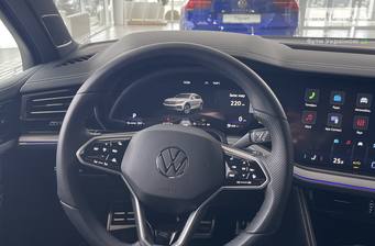 Volkswagen Touareg 2023 R-Line Platinum