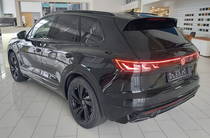 Volkswagen Touareg R-Line Platinum