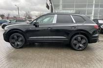 Volkswagen Touareg R-Line Platinum+