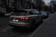 Volkswagen Touareg R-Line Platinum