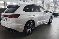 Volkswagen Touareg R-Line Platinum