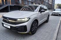 Volkswagen Touareg R-Line Platinum+