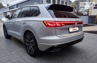 Volkswagen Touareg 2024 R-Line Platinum+