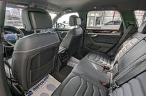 Volkswagen Touareg R-Line Platinum+