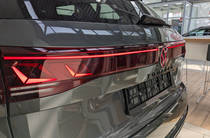 Volkswagen Touareg R-Line Platinum+