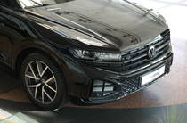 Volkswagen Touareg R-Line Platinum