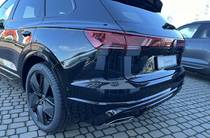 Volkswagen Touareg R-Line Platinum