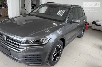 Volkswagen Touareg 2024 Silver