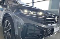 Volkswagen Touareg R-Line Platinum