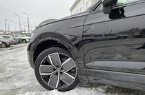 Volkswagen Touareg R-Line Platinum+