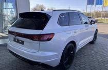 Volkswagen Touareg R-Line Platinum