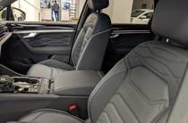 Volkswagen Touareg R-Line Platinum+