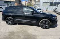 Volkswagen Touareg R-Line Platinum+