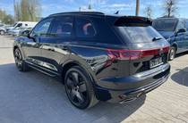 Volkswagen Touareg R-Line Platinum+