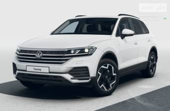 Volkswagen Touareg 2024 Silver