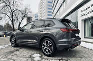 Volkswagen Touareg R-Line Platinum