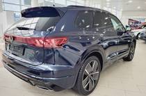 Volkswagen Touareg R-Line Platinum