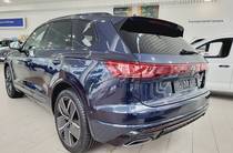 Volkswagen Touareg R-Line Platinum