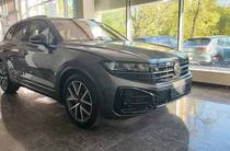 Volkswagen Touareg R-Line Platinum