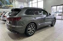 Volkswagen Touareg R-Line Platinum