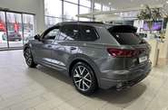 Volkswagen Touareg R-Line Platinum