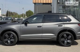 Volkswagen Touareg 2024 R-Line Platinum+