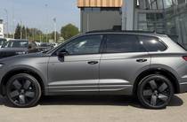 Volkswagen Touareg R-Line Platinum+