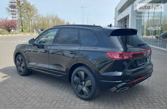 Volkswagen Touareg 2024 R-Line Platinum+