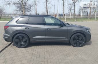 Volkswagen Touareg 2024 R-Line Platinum+